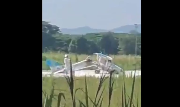 Avioneta se estrella en Cartago