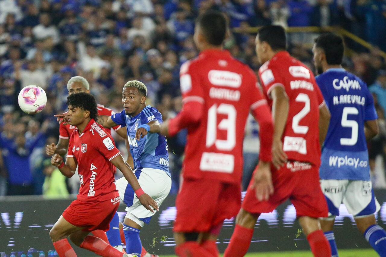 Imagen del partido entre Millonarios y América de Cali por la fecha 14 del segundo semestre de la Liga colombiana.