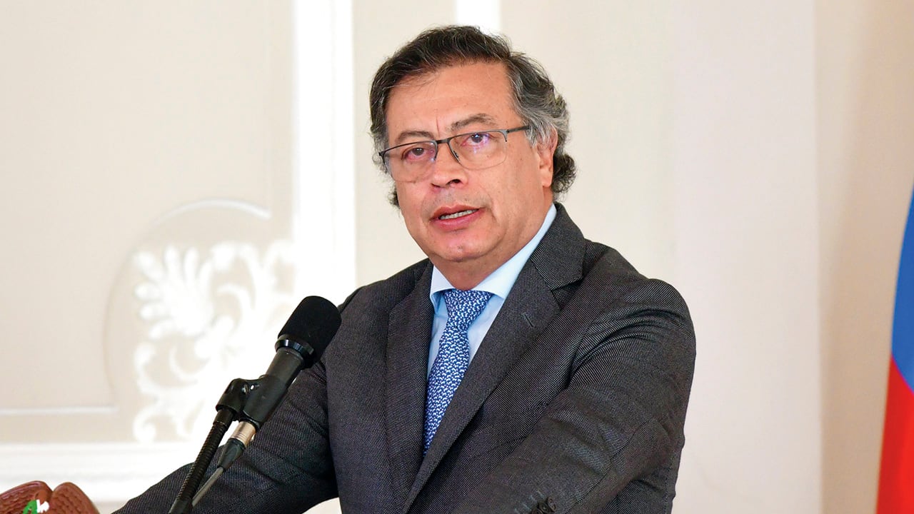 La auditoría forense revisará la gestión de la DNI en el Gobierno de Gustavo Petro.