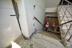 La torre de consulta externa del Hospital Carlos Holmes Trujillo, ubicado en el oriente de Cali, quedó en riesgo de colapso e inhabilitada completamente debido a los graves daños estructurales causados por el terremoto del pasado 10 de agosto de 2026. El sismo afectó sus ascensores, escaleras, muros y fachadas, obligando a evacuar los 40 consultorios que operaban en esa sede.