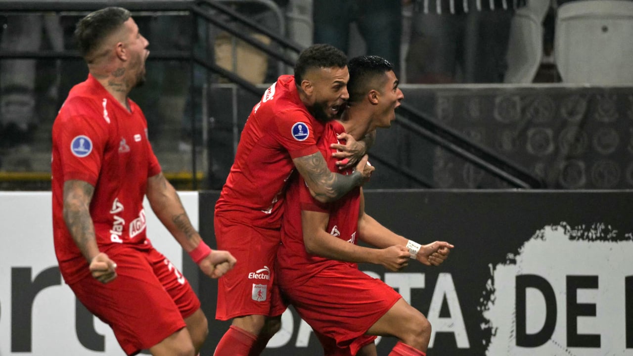Corinthians vs. América por Copa Sudamericana.