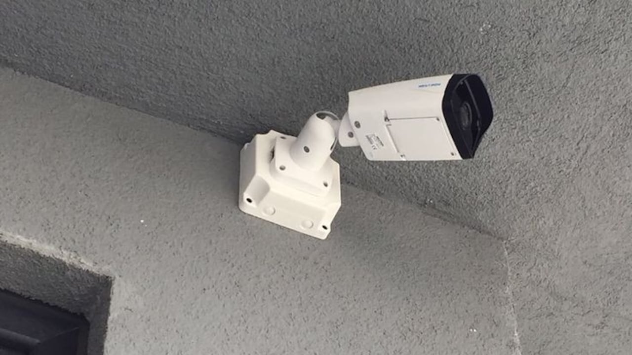 Cámaras de seguridad instaladas en vivienda y negocios requieren cumplimiento de normativa de protección de datos y respeto a la privacidad, advierte la Fiscalía