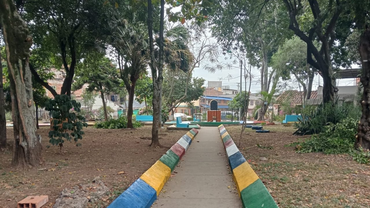 Los residentes de Los Guayacanes reportan que pasar por el parque es "imposible" debido a diferentes episodios de inseguridad.