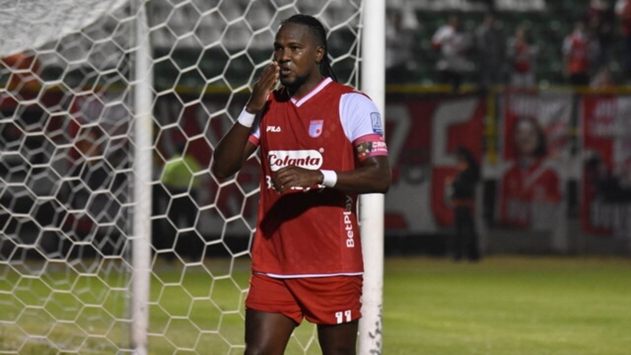 Hugo Rodallega: capitán, goleador y referente de Santa Fe.