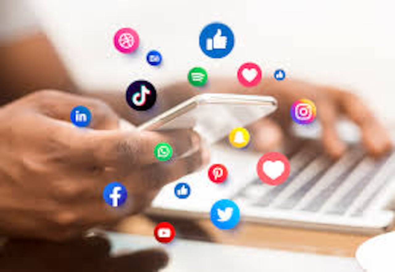 Redes Sociales