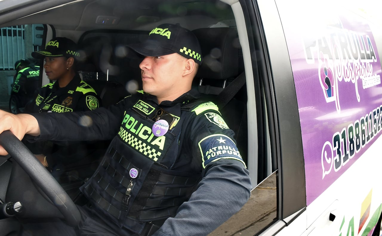 Domingo: Especial Día de la Mujer. Mayor Martha Orejuela, Patrulla Púrpura, Policía.