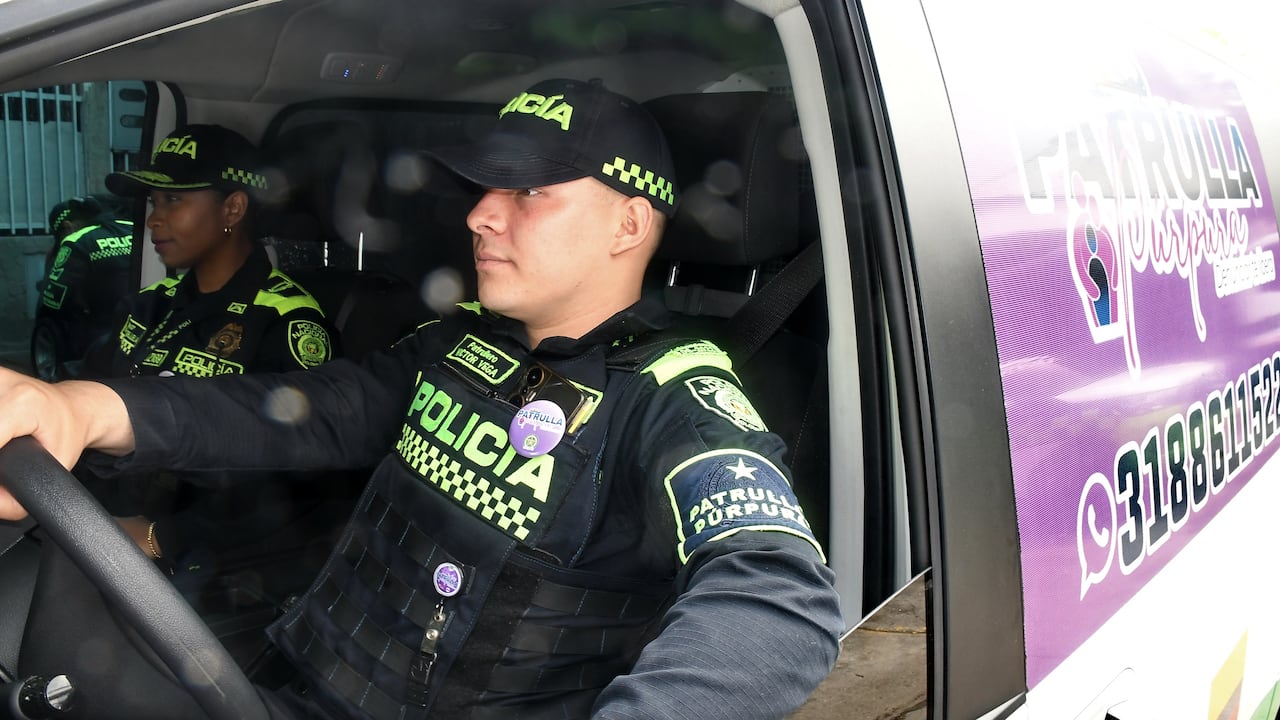 Domingo: Especial Día de la Mujer. Mayor Martha Orejuela, Patrulla Púrpura, Policía.