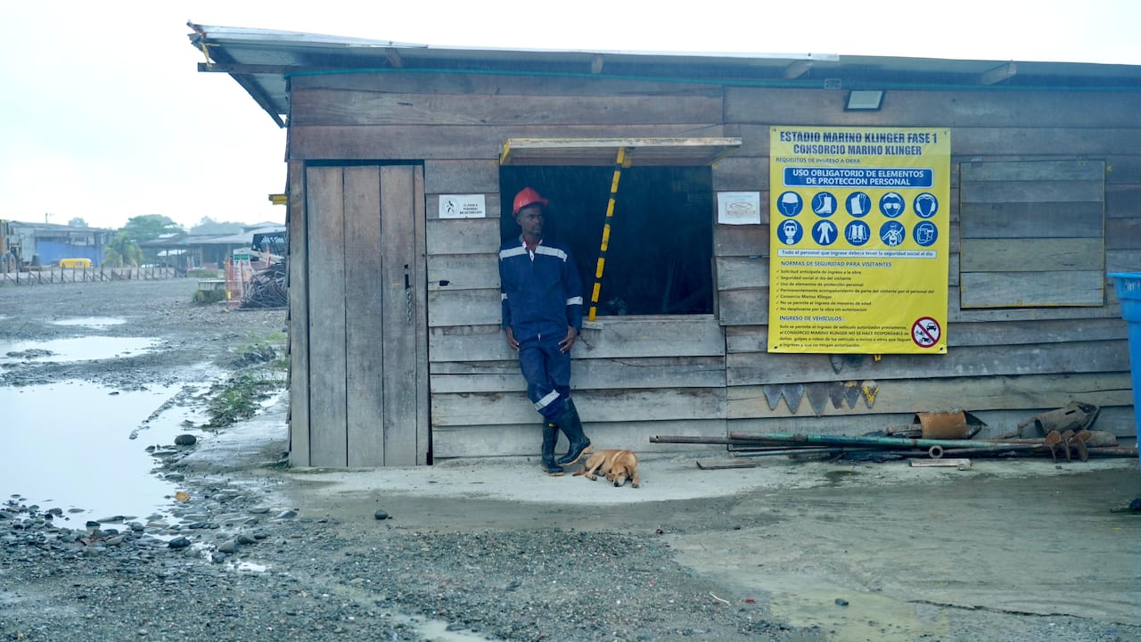 Este es el lote donde se debe de construir el estadio en Buenaventura.