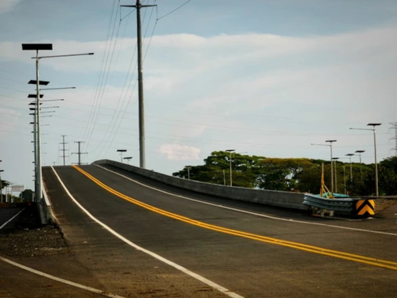 La prolongación de la avenida Ciudad de Cali comprende un tramo de 15,6 kilómetros que conecta a Bochalema con Bonanza.