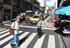 Cali: Peatonalización del centro de Cali en los alrededores de la Plaza Caicedo. Con el fin de mejorar los espacios para los transeúntes en la cr 5 entre calle 10 y 11, todo esto dentro de la fase 3 del proyecto de gestión peatonal del centro de la ciudad.