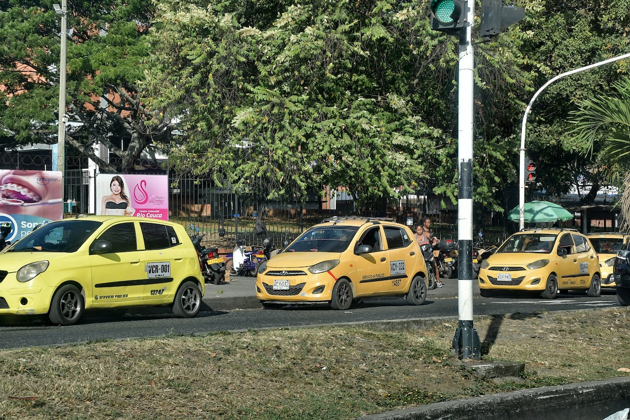 Nuevas pistas de taxis para la ciudad de Cali.