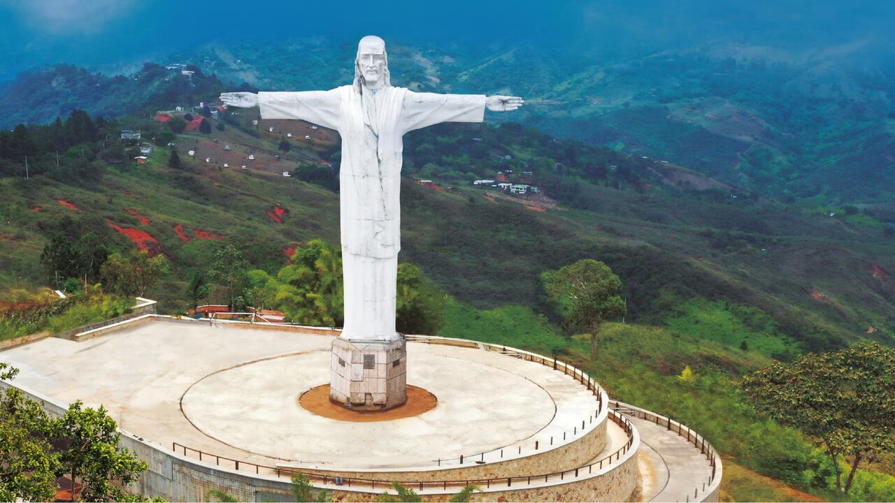 La renovación del monumento ampliará la oferta de espacio público y turística en el Cerro los Cristales.