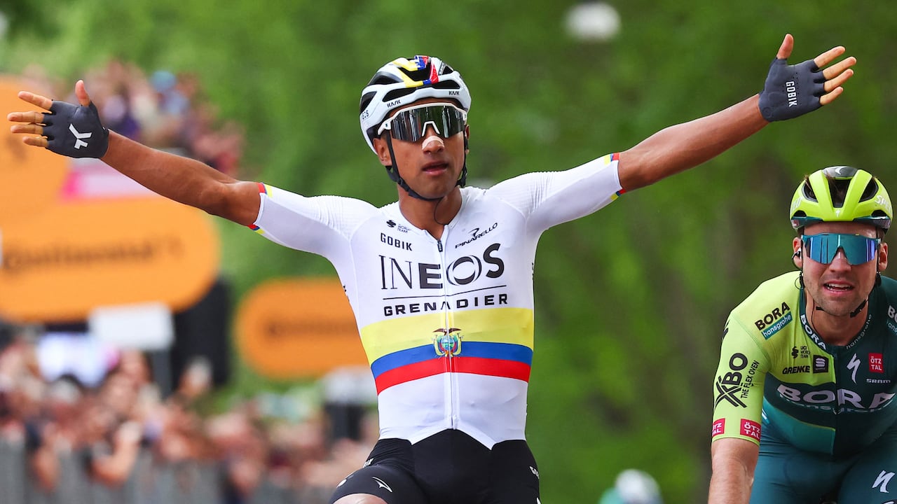 Jhonatan Narváez, ganador de la primera etapa del Giro de Italia.