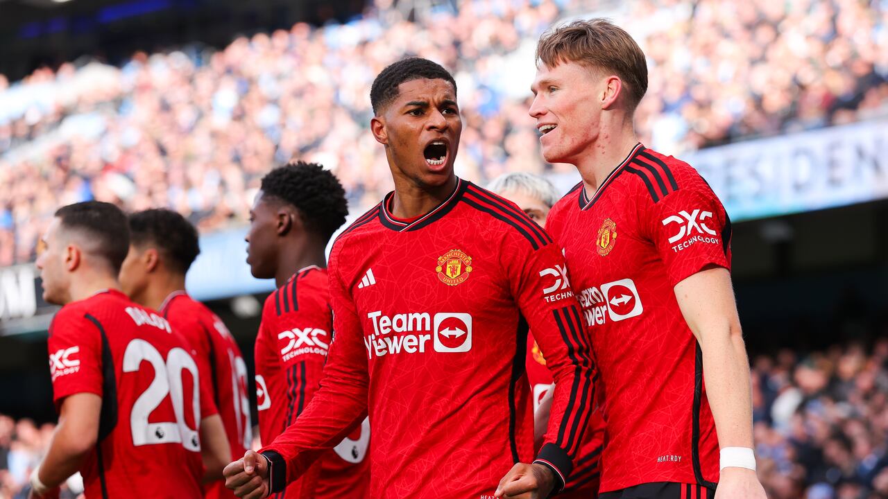 Marcus Rashford abrió el marcador en la tarde de Manchester.