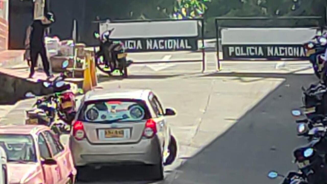 Ataque con explosivos a la Policía en Cauca.