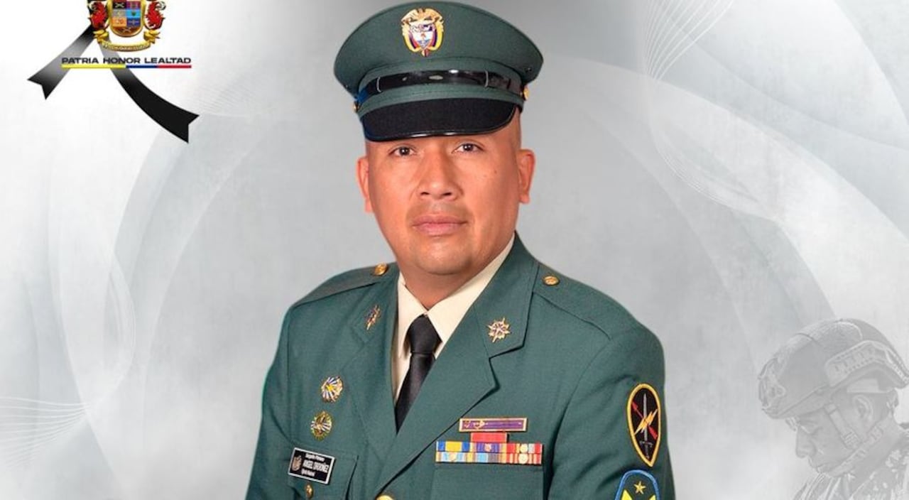 . Ángel David Ordóñez, de 47 años y oriundo de Bucaramanga, fue el suboficial del Gaula Militar que perdió la vida durante el ataque armado registrado en el sector de Mi Bohío, sobre la vía Panamericana, entre Popayán y Timbío.