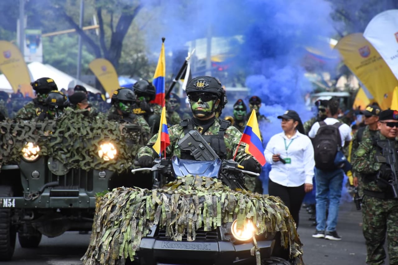 Desfile militar en Cali del 20 de julio del 2026.