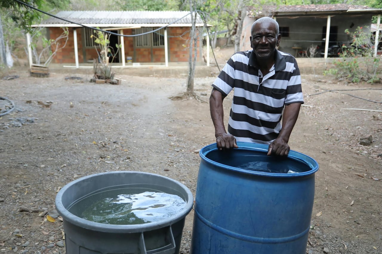 La Administración Departamental atiende las dificultades de acceso al agua que enfrentan comunidades rurales del sur del Cauca por las condiciones asociadas al fenómeno de El Niño.