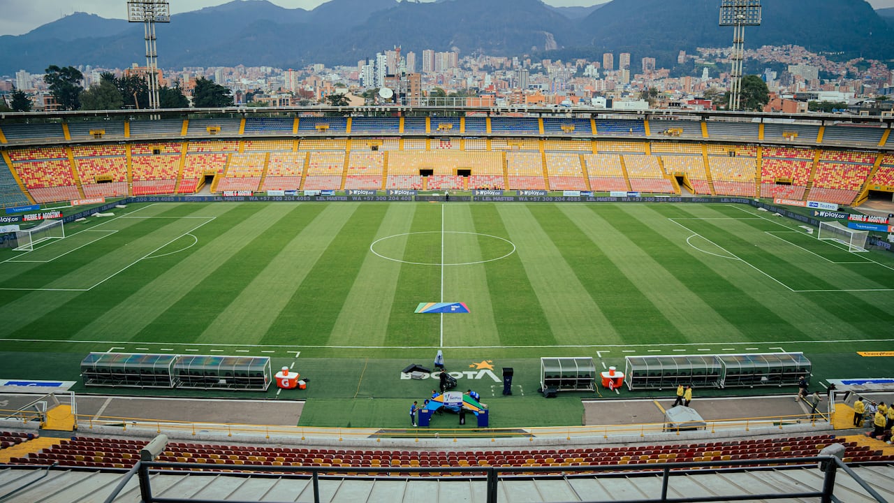 Vista desde la tribuna de occidental del Estadio Nemesio Camacho El Campín, de Bogotá.