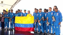 Selección Colombia en la despedida junto al presidente, Gustavo Petro