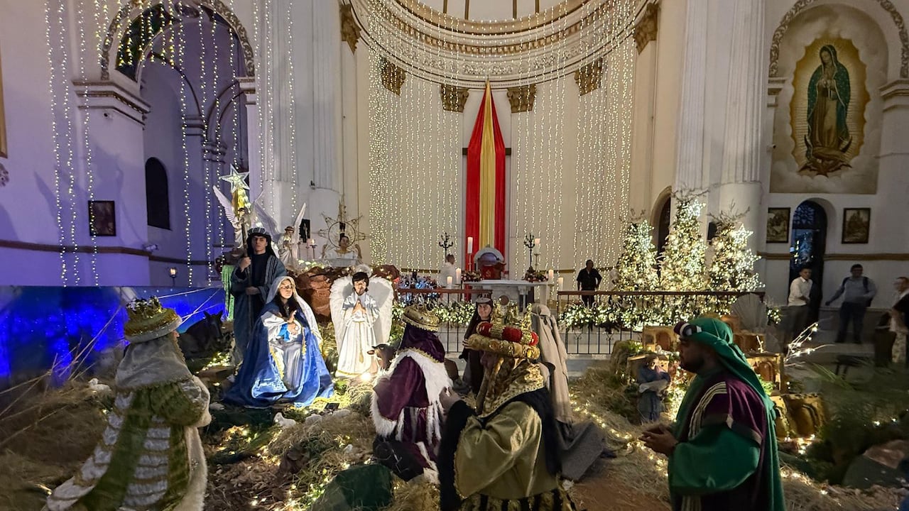 La Parroquia Santa Rosa de Lima celebró la Fiesta de la Epifanía del Señor.