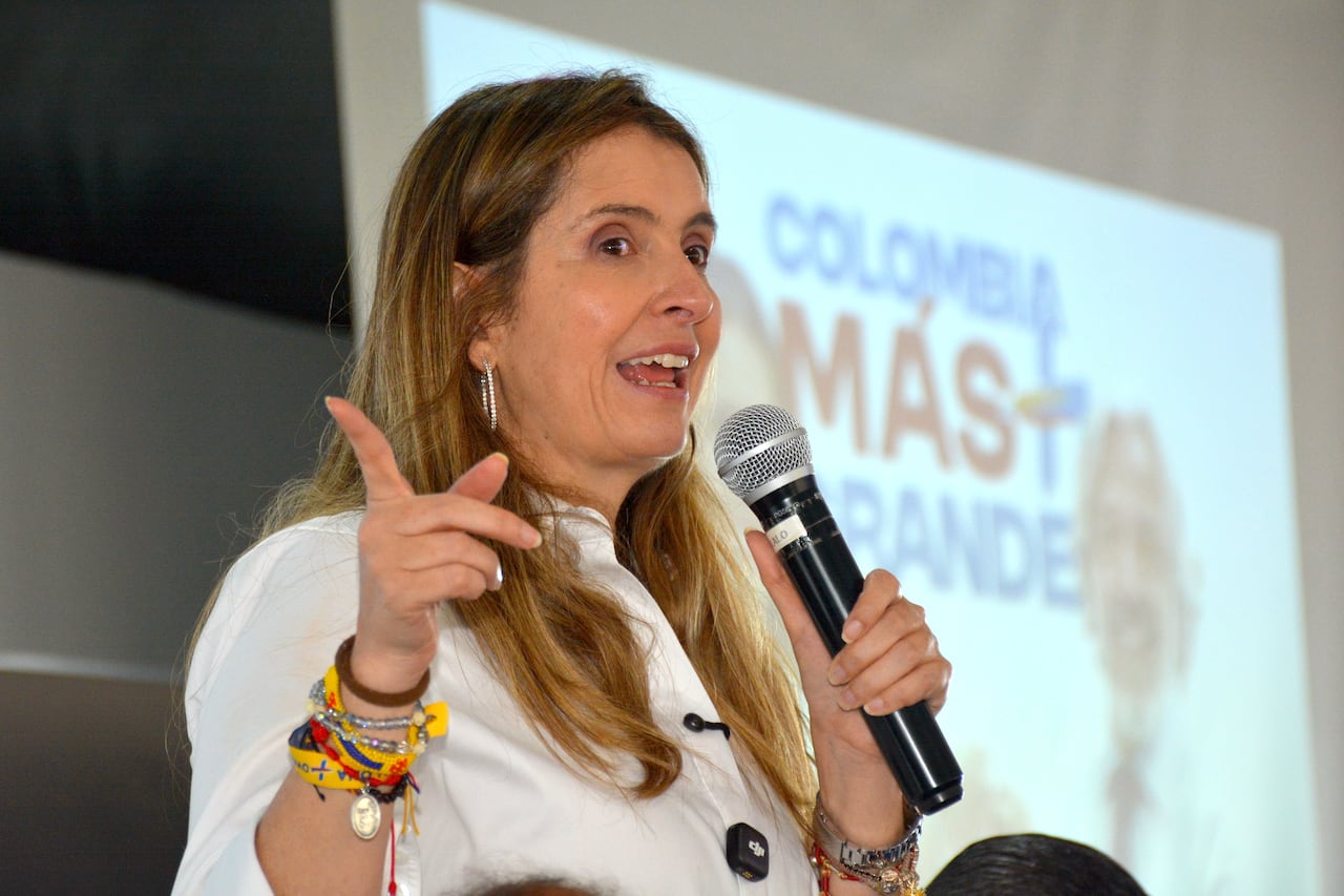 En visita a Cali, la candidata presidencial Paloma Valencia aseguó que integrantes de su campaña son perseguidos y amenazados en el Cauca. Foto Jorge Orozco