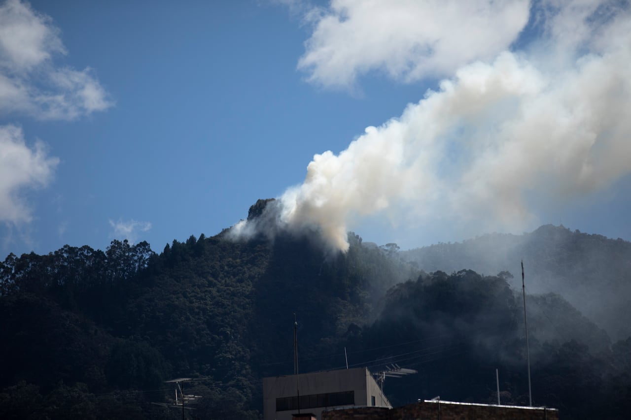 Incendio forestal en los cerros orientales, Bogotá
Enero 22 de 2024