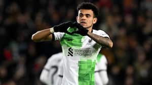 Luis Díaz celebró el cuarto gol del partido