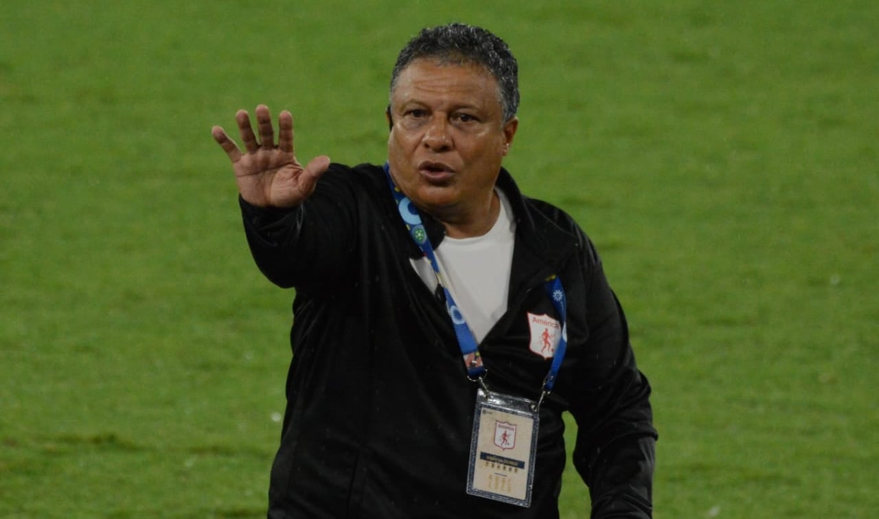 Alex Escobar, asistente técnico y DT encargado del América de Cali.