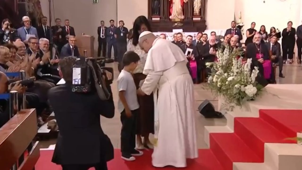 Renzo sorprendió al papa León XIV con profundas preguntas sobre la vida