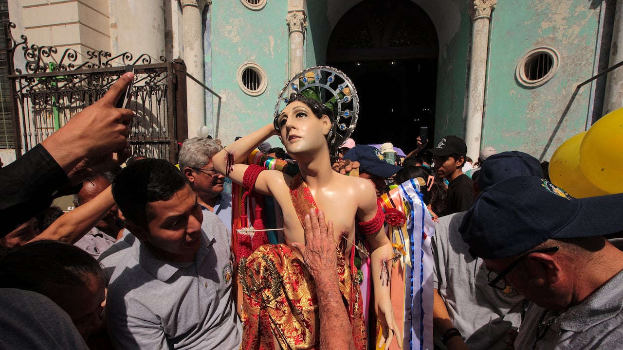 Las celebraciones religiosas como la de San Sebastián habían quedado restringidas a los templos y perímetro alrededor desde el año pasado.