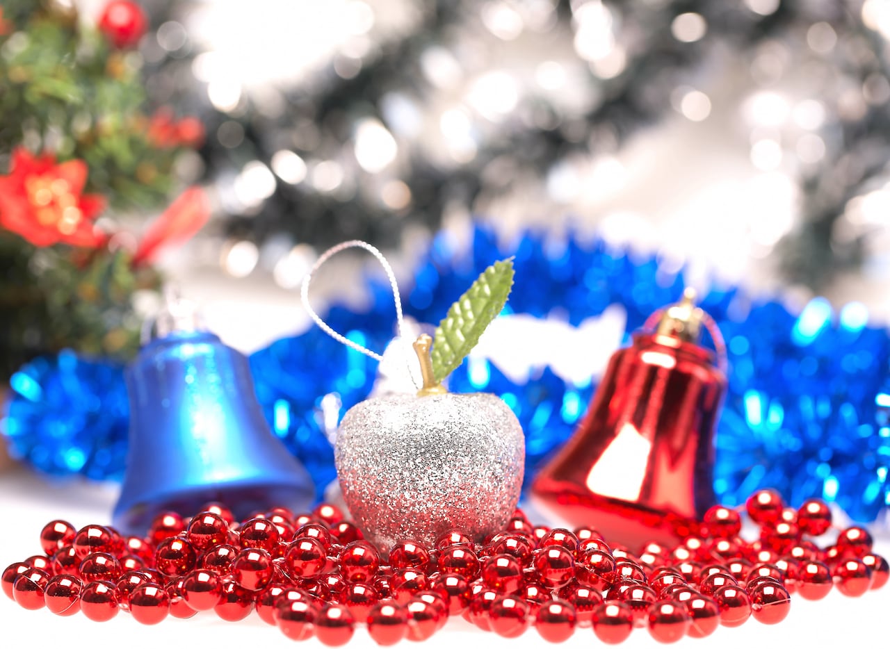 Los agüeros son una parte fundamental de estas festividades, pues reflejan la mezcla de creencias populares, culturales y espirituales que caracterizan al país.