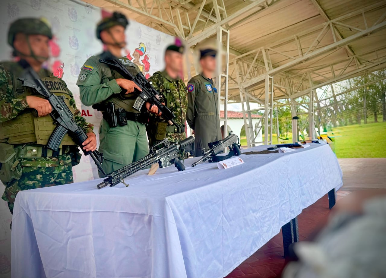 El coronel Jesús Garzón, comandante de la Fuerza de Despliegue Rápido No. 4, aseguró que este resultado operacional debilita las capacidades criminales de la estructura Carlos Patiño en el departamento del Cauca.