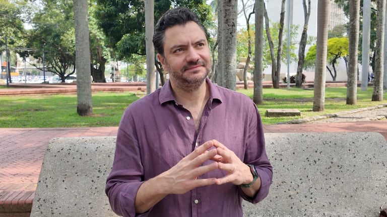 Eduardo Behrentz, rector de Unigermana y presidente de INCAP, planteó que la educación virtual puede ayudar a garantizar la continuidad de los estudios mientras se recupera la infraestructura educativa afectada por el terremoto.