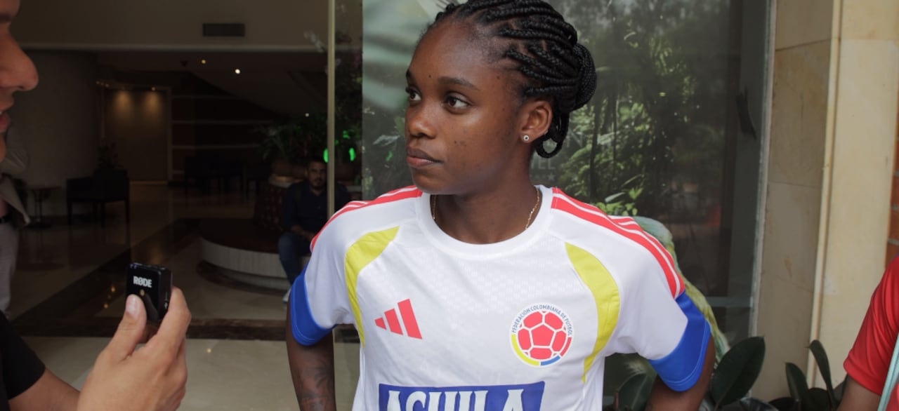 Linda Caicedo resume el ambiente que rodea a la ‘tricolor’: “Siempre que venimos, llenamos”.