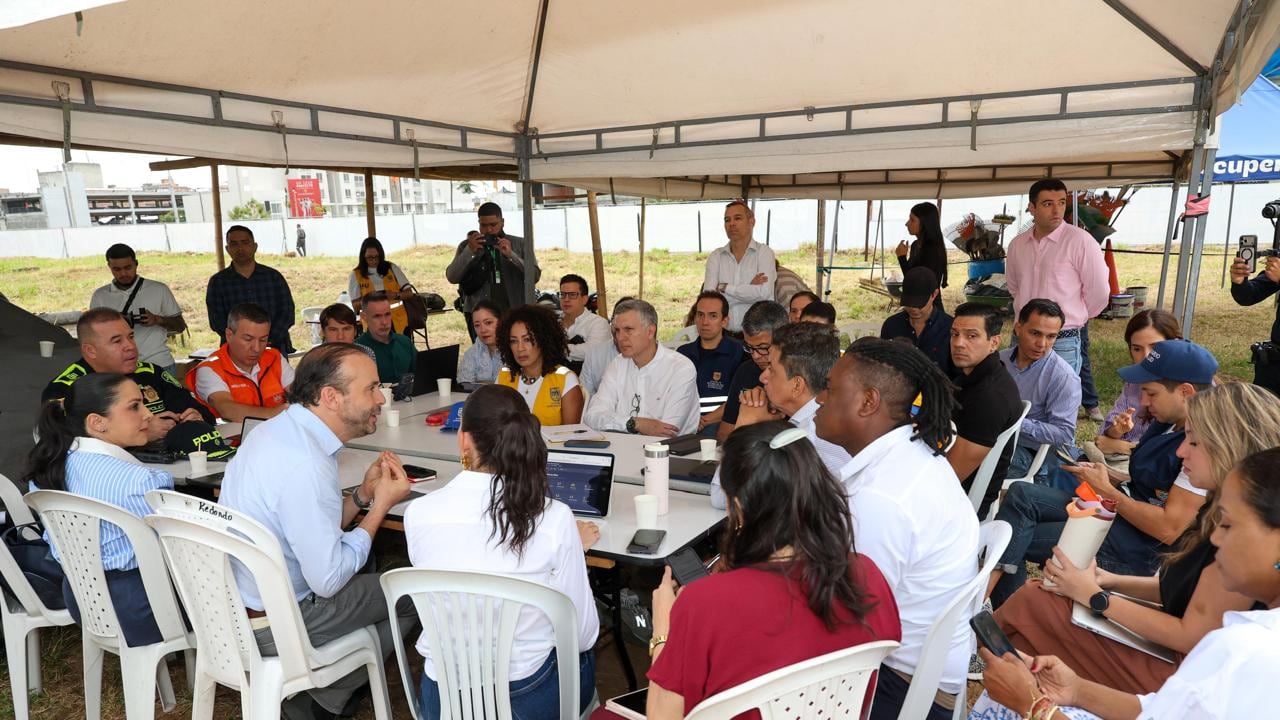 Esta intervención hace parte del trabajo conjunto entre el Gobierno Nacional y el Gobierno Distrital que comenzó con la ‘Operación Iron’ que tuvo la desarticulación de bandas de microtráfico y más de 80 detenidos.