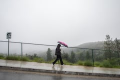 Auroridades del Sur de California están en máxima alerta por fuerte tormenta este 24 de diciembre. (Photo by Apu GOMES / AFP)