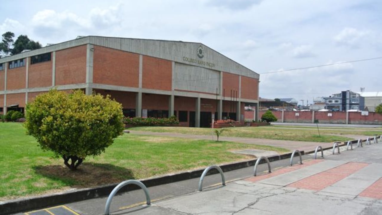 El colegio de la Presentación Sans Façon está ubicado en el norte de Bogotá.