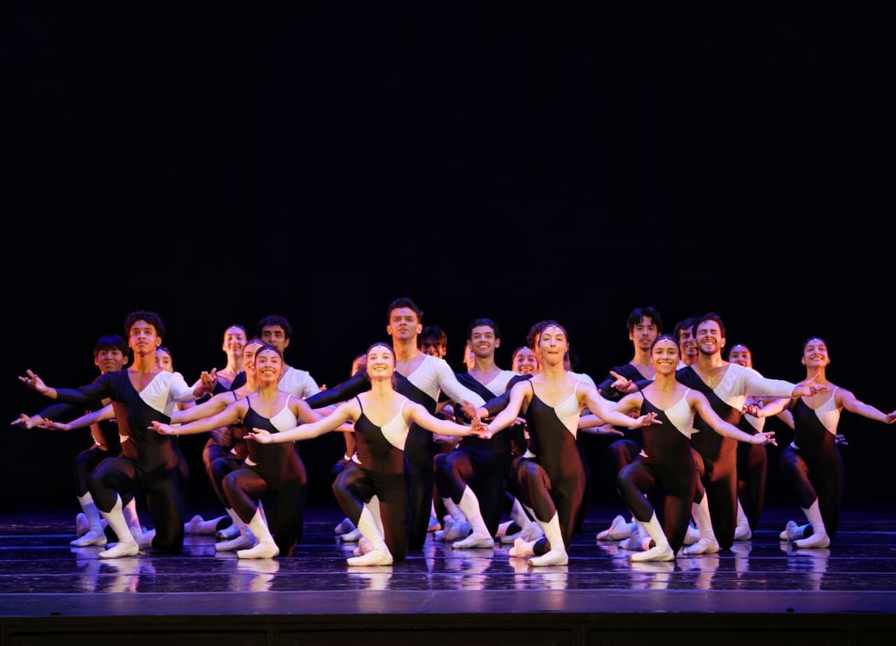 Noche Neoclásica de Incolballet en el Teatro municipal.
