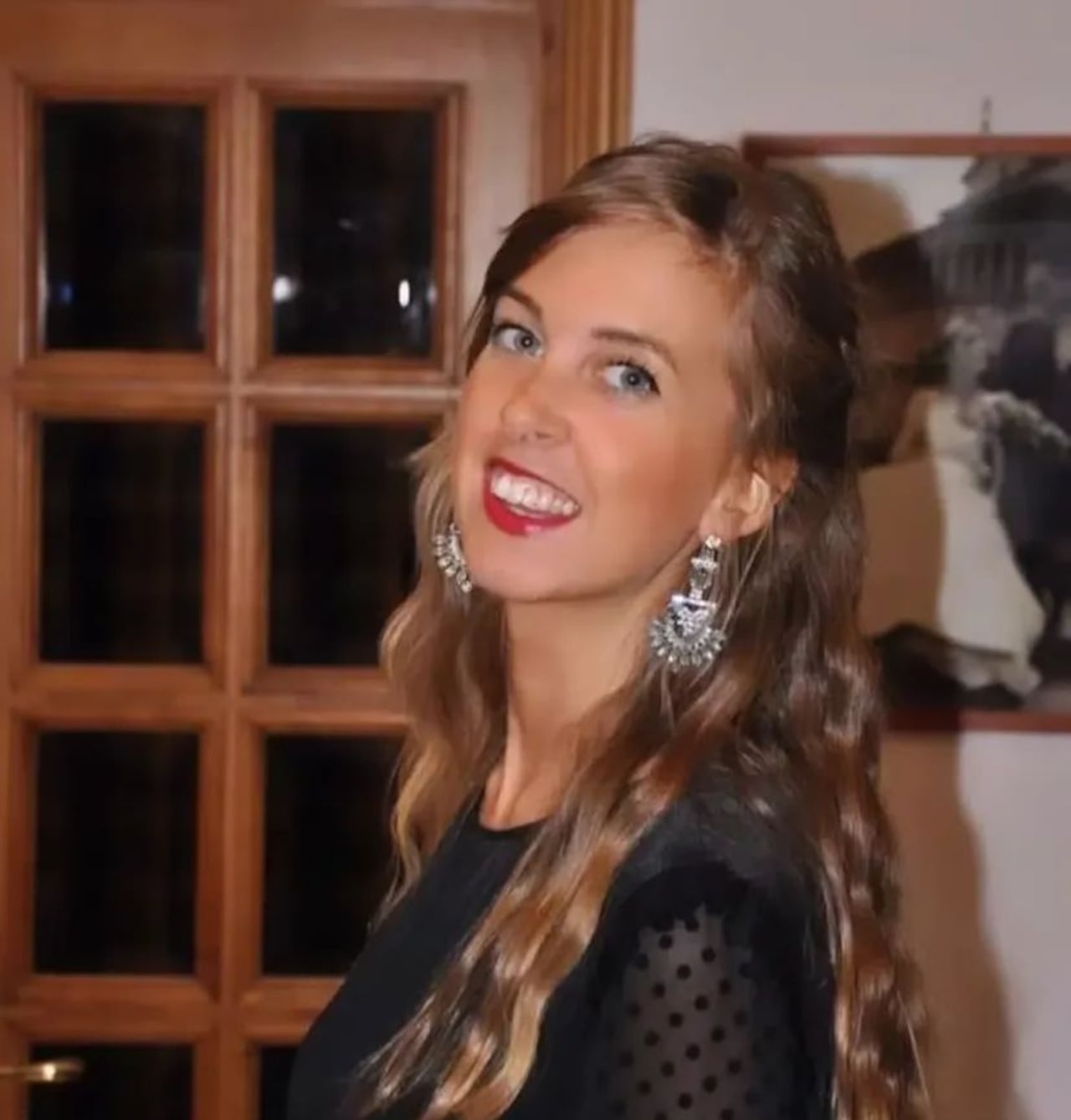 Sara Ceccantini viajó a la isla griega de Mykonos para celebrar su despedida de soltera junto a varias amigas, días antes de la boda que tenía prevista en Italia.
