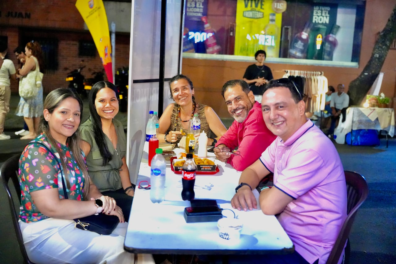 Cali fiesta antes de la posesión de De la Espriella