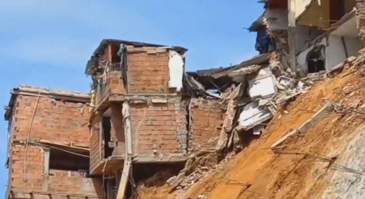 Desde la Cdmb se han realizado algunas obras de mitigación de daños, como la construcción de una pantalla anclada en el barrio Cordoncillo.