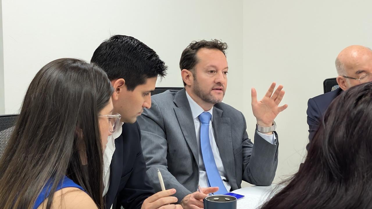 Nueva mesa técnica analizará situación del servicio de aseo en Cali tras suspensión de proceso