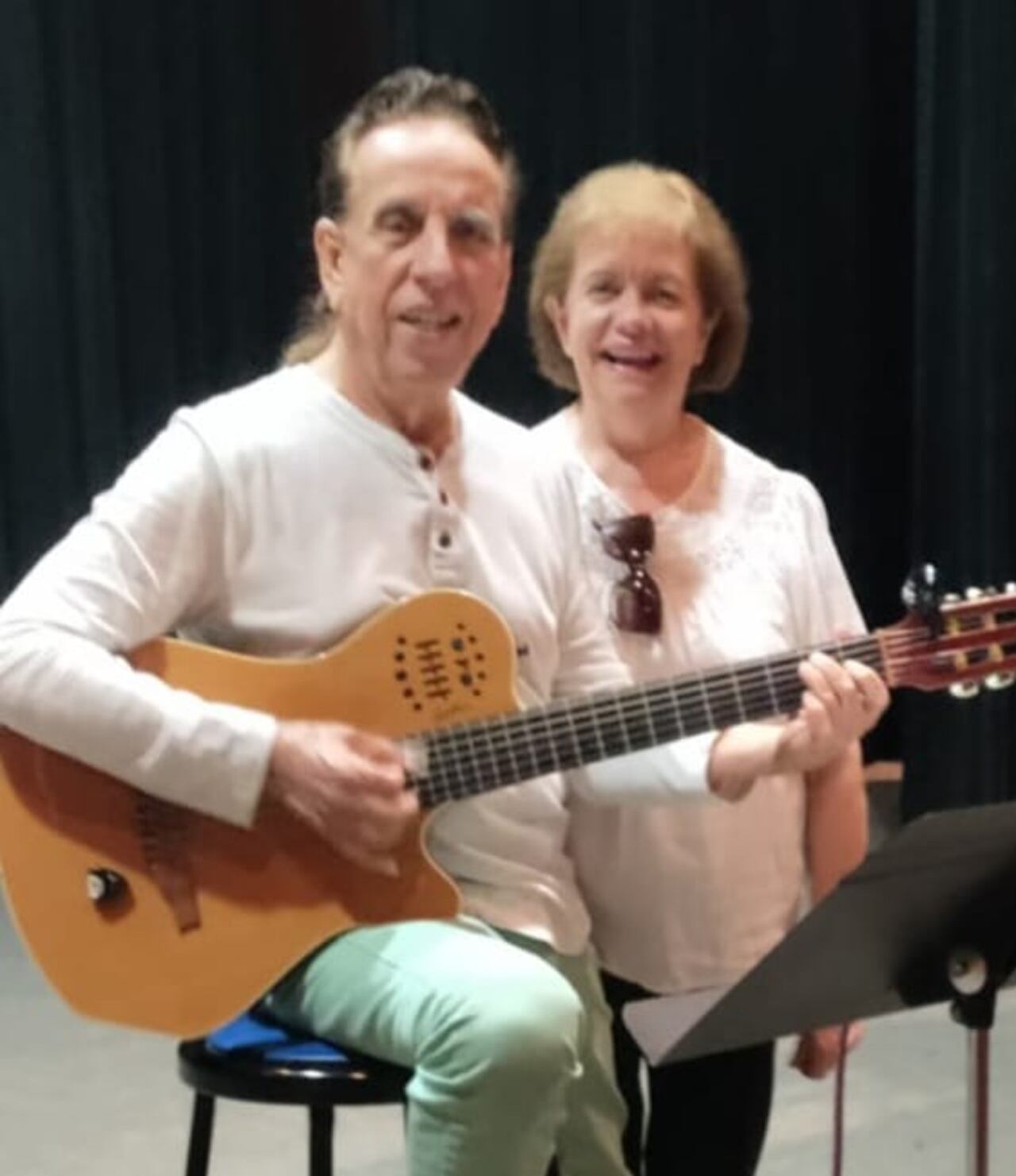 David Fernando junto a su esposa, directora general del evento.