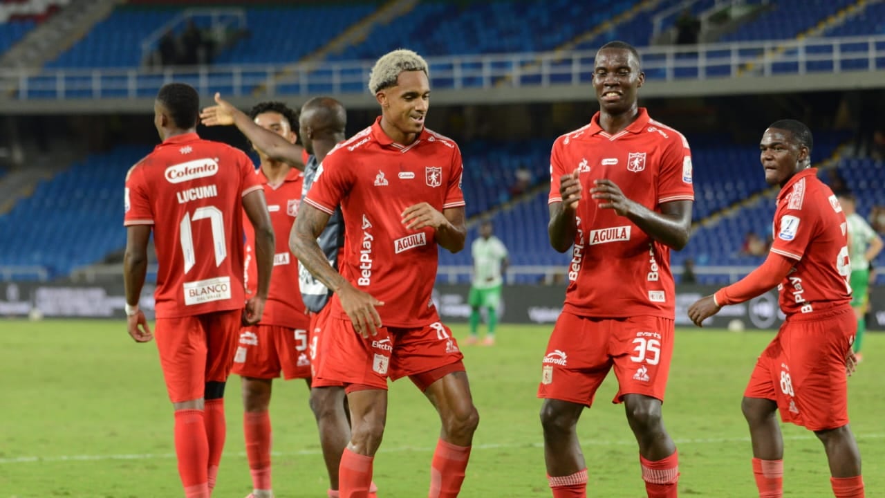 Momentos del encuentro por la fecha 6 del Grupo A de los cuadrangulares semifinales del segundo semestre de la Liga Colombiana 2025, entre América de Cali y Atlético Nacional.