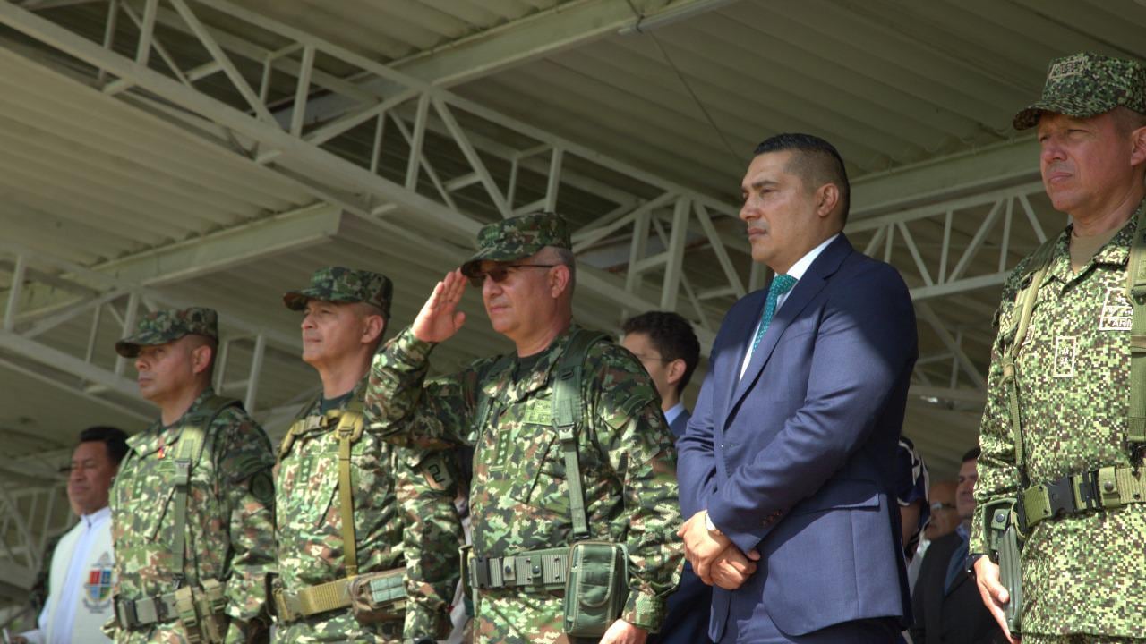 Con la presencia del gobernador del Cauca, Octavio Guzmán y el mando militar, se dio el cambio dentro de los cuadros de mandos de las unidades miliares que tienen presencia en el suroccidente colombiano.