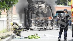 Atentado terrorista cerca del Batallón Pichincha en Cali, en la mañana de este viernes 24 de abril: Fotos: Jorge Orozco, El País.