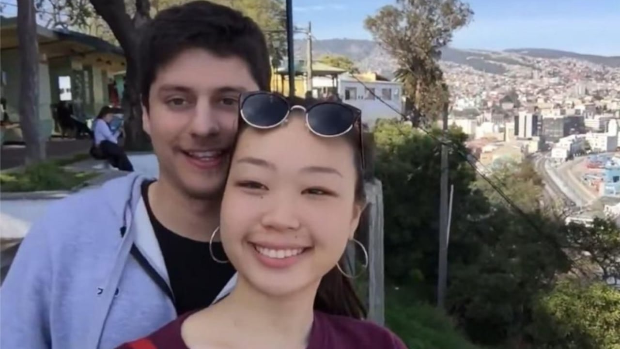 Nicolás y su exnovia, Narumi.