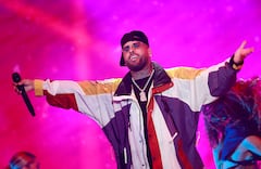 Nicky Jam se presenta en el escenario de la iHeartRadio Fiesta Latina 2022 celebrada en FTX Arena el 15 de octubre de 2022 en Miami, Florida. (Foto de Michael Tran/WireImage)