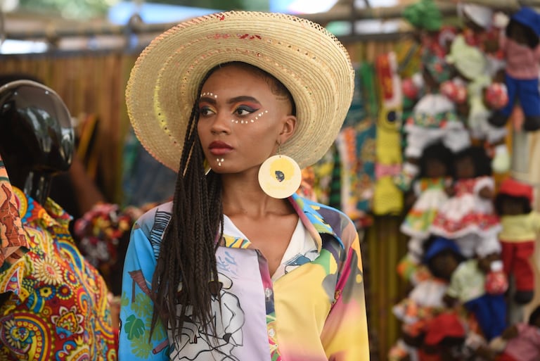 Mujeres afro lucen turbantes coloridos como símbolo de identidad cultural. | Alcaldía de Cali